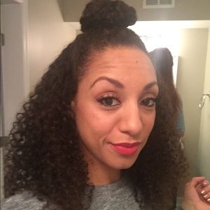 Meet your Posher, Tara